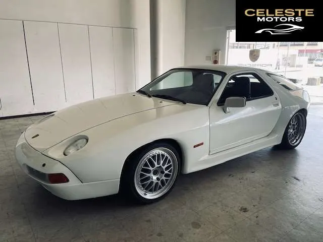 PORSCHE 928 1988 — photo 4 sur 8