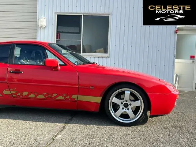 PORSCHE 944 1990 — photo 8 sur 8