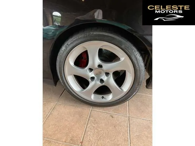 PORSCHE 996カレラ4S 2005 — photo 3 sur 8