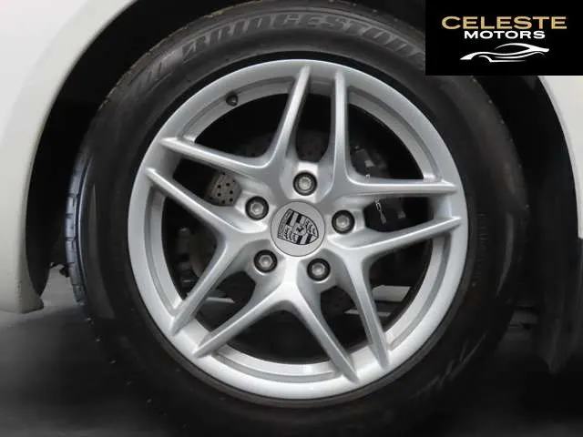 PORSCHE Boxster 2011 — photo 6 sur 8