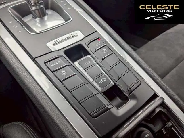 PORSCHE Boxster 2015 — photo 8 sur 8