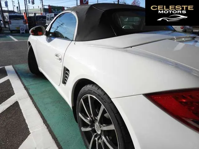 PORSCHE Boxster 2013 — photo 6 sur 8