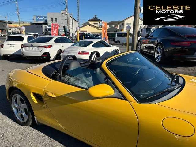 PORSCHE Boxster 2000 — photo 6 sur 8