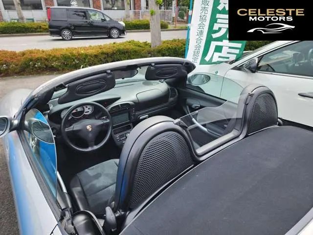 PORSCHE Boxster 2002 — photo 6 sur 8