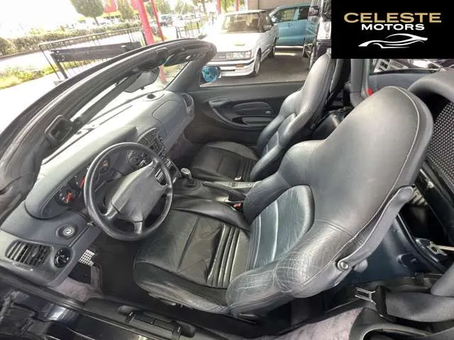 PORSCHE Boxster 1997 — photo 6 sur 8