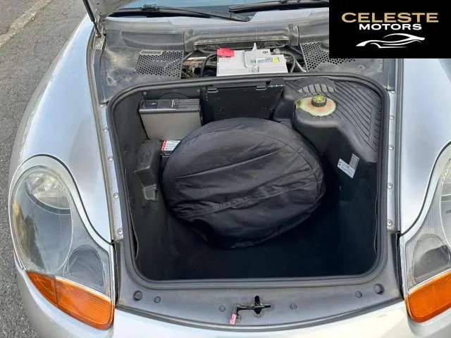 PORSCHE Boxster 2001 — photo 6 sur 8