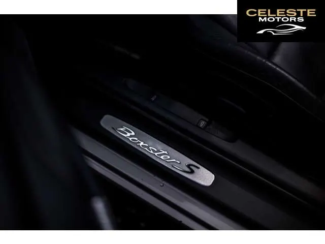PORSCHE Boxster 2004 — photo 7 sur 8