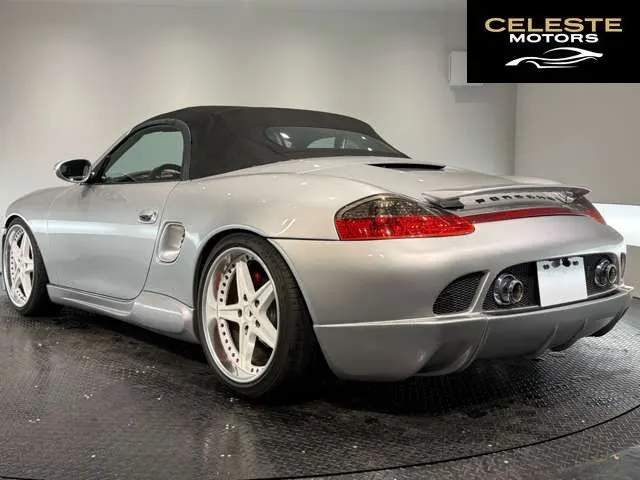 PORSCHE Boxster 1999 — photo 5 sur 8