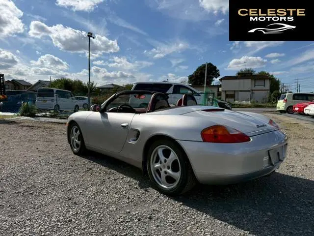PORSCHE Boxster 1997 — photo 4 sur 8