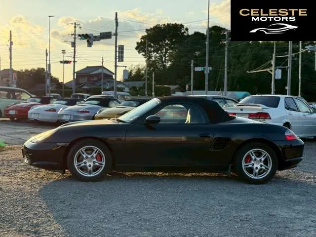PORSCHE Boxster 2004 — photo 1 sur 8