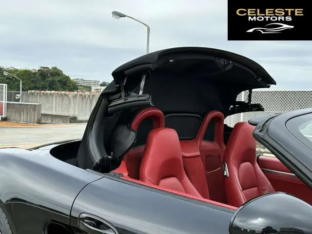 PORSCHE Boxster 2012 — photo 8 sur 8