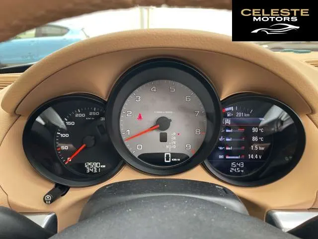 PORSCHE Boxster 2013 — photo 8 sur 8