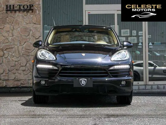 PORSCHE Cayenne 2011 — photo 3 sur 8