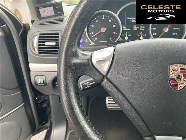 PORSCHE Cayenne 2007 — photo 2 sur 8