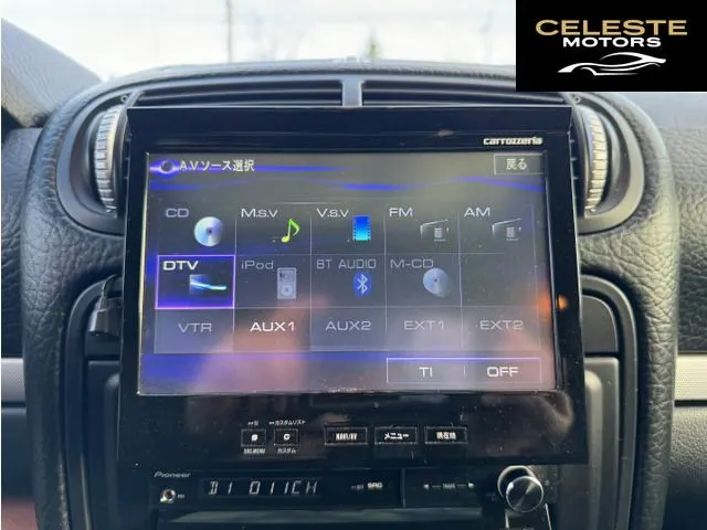 PORSCHE Cayenne 2012 — photo 8 sur 8