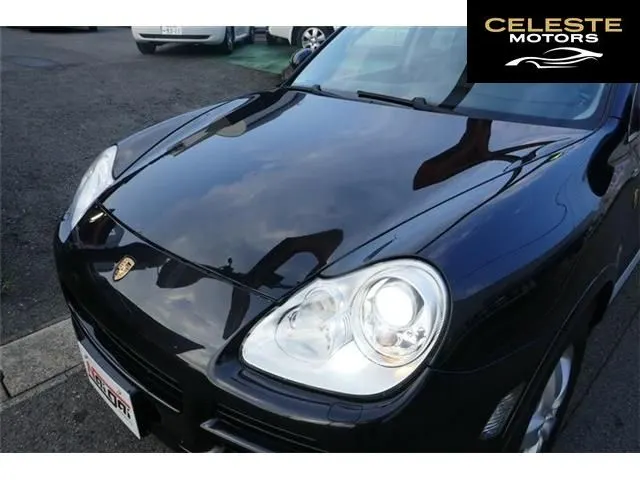 PORSCHE Cayenne 2004 — photo 3 sur 8