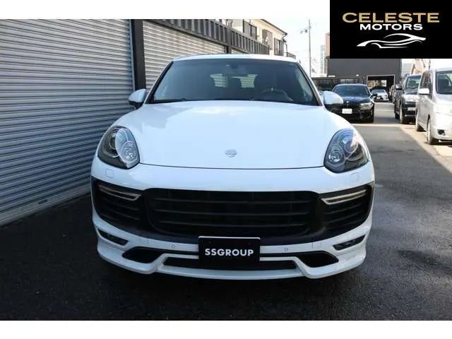 PORSCHE Cayenne 2016 — photo 6 sur 8