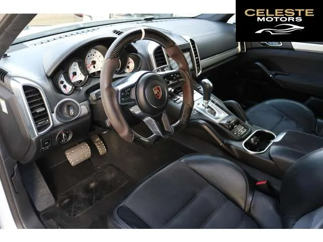 PORSCHE Cayenne 2016 — photo 8 sur 8