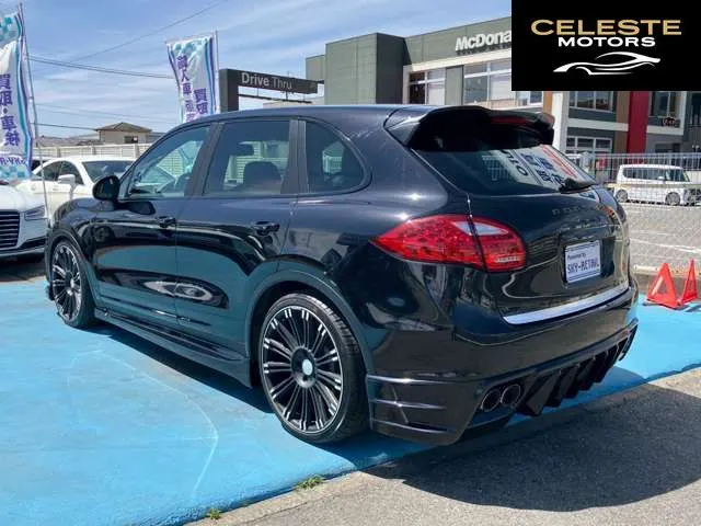 PORSCHE Cayenne 2013 — photo 7 sur 8