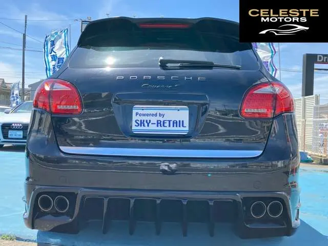 PORSCHE Cayenne 2013 — photo 8 sur 8