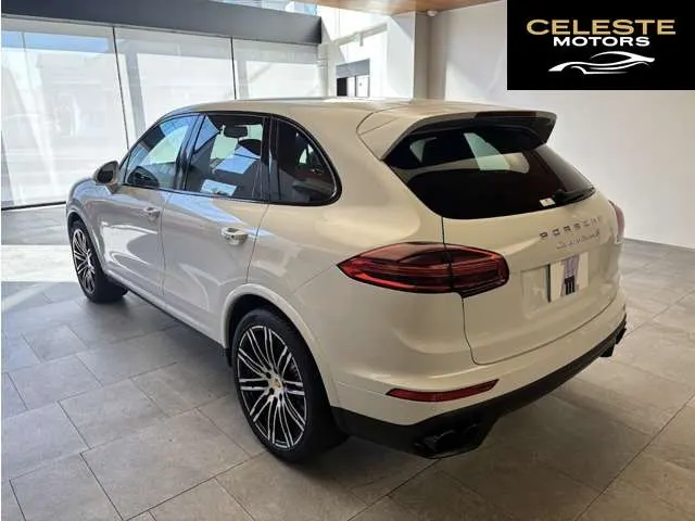 PORSCHE Cayenne 2017 — photo 3 sur 8
