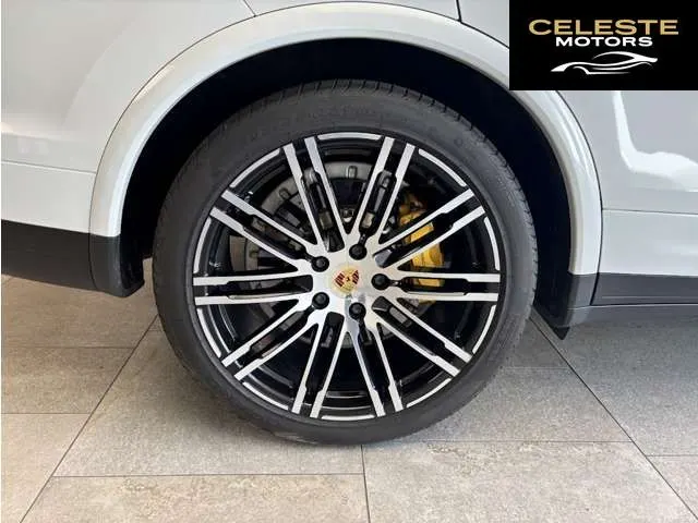 PORSCHE Cayenne 2017 — photo 7 sur 8
