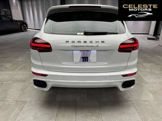 PORSCHE Cayenne 2015 — photo 2 sur 8