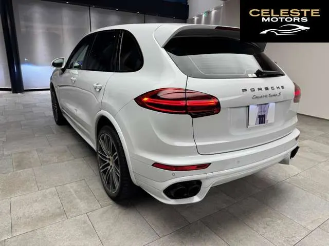 PORSCHE Cayenne 2015 — photo 3 sur 8