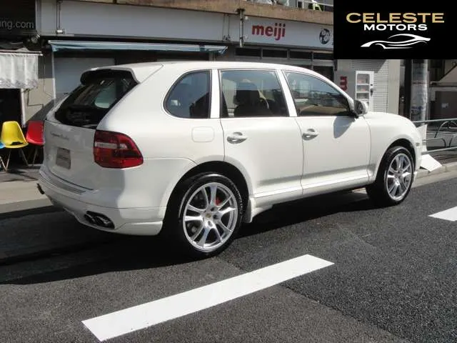 PORSCHE Cayenne 2008 — photo 2 sur 8