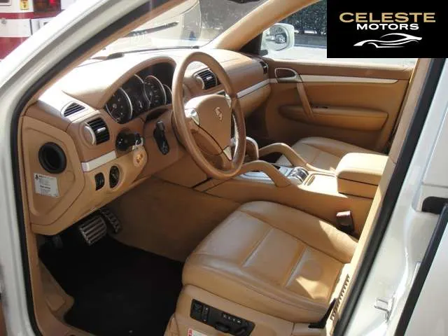 PORSCHE Cayenne 2008 — photo 8 sur 8