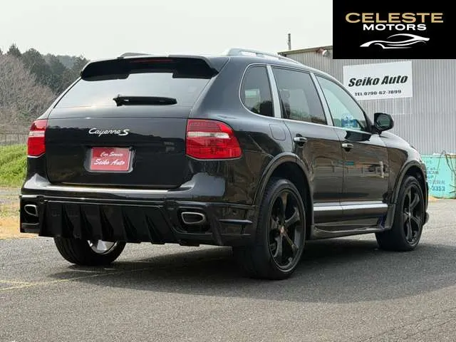 PORSCHE Cayenne 2011 — photo 2 sur 8