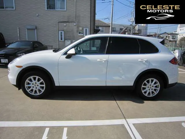 PORSCHE Cayenne 2012 — photo 5 sur 8