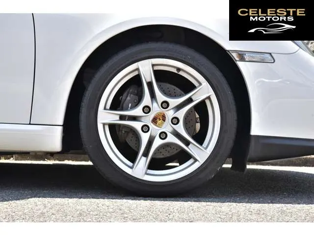 PORSCHE Cayman 2010 — photo 6 sur 8