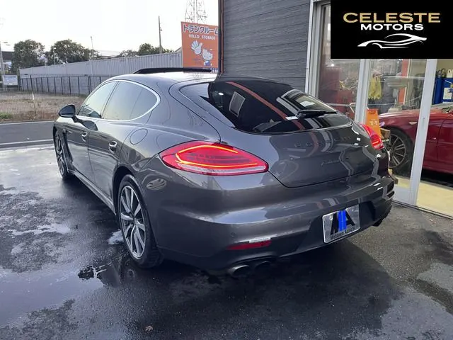 PORSCHE Panamera 2015 — photo 2 sur 8