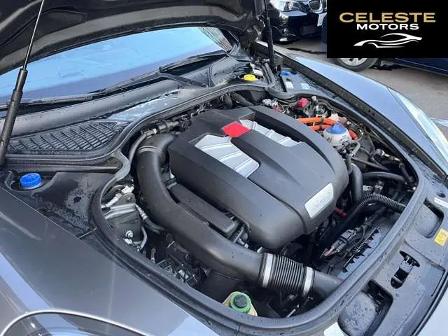 PORSCHE Panamera 2015 — photo 6 sur 8