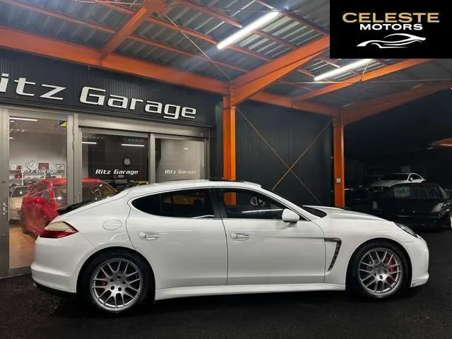 PORSCHE Panamera 2011 — photo 5 sur 8