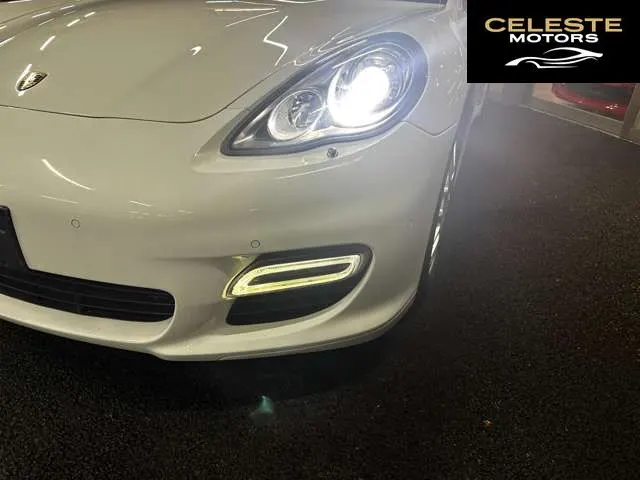 PORSCHE Panamera 2011 — photo 7 sur 8