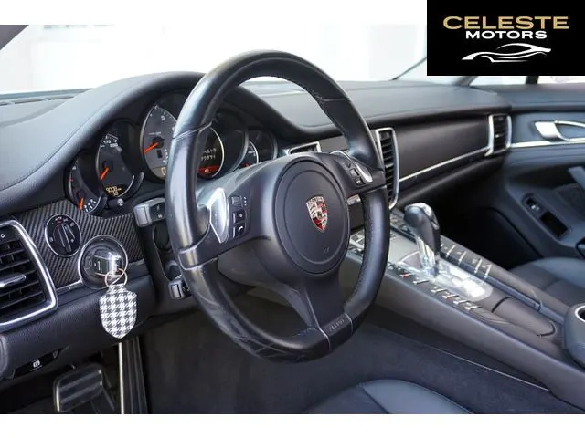 PORSCHE Panamera 2010 — photo 5 sur 8