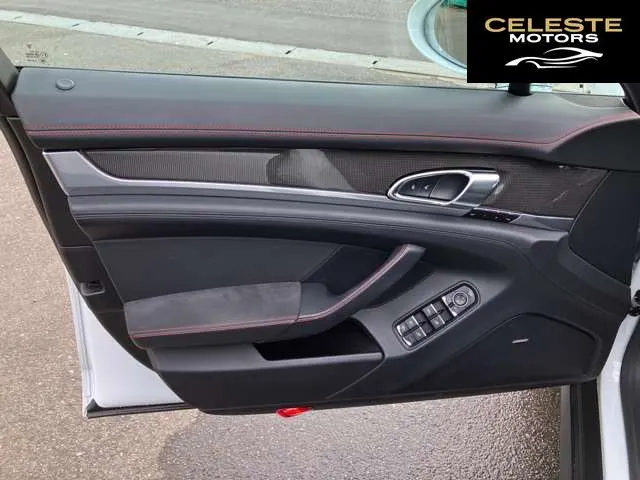 PORSCHE Panamera 2015 — photo 5 sur 8