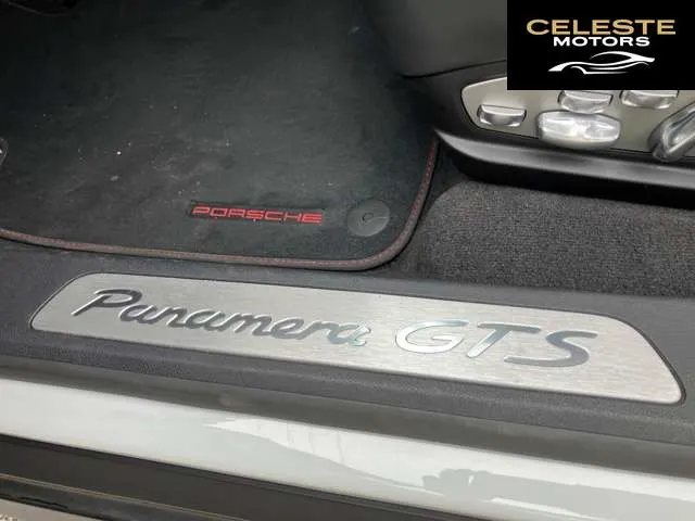 PORSCHE Panamera 2015 — photo 6 sur 8