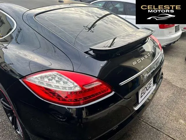 PORSCHE Panamera 2010 — photo 8 sur 8