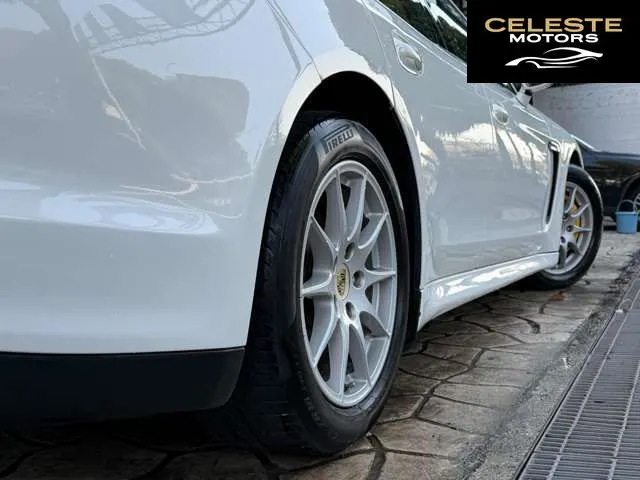 PORSCHE Panamera 2010 — photo 3 sur 8