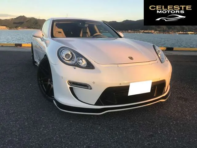 PORSCHE Panamera 2011 — photo 1 sur 8