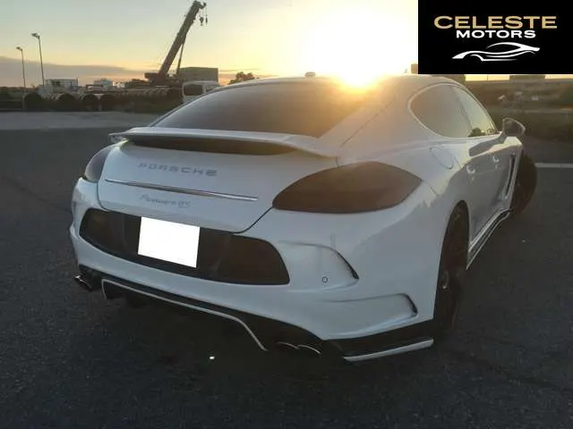 PORSCHE Panamera 2011 — photo 3 sur 8
