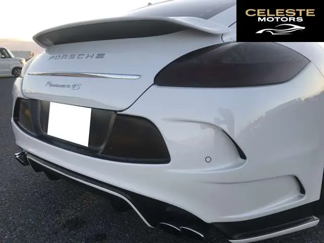 PORSCHE Panamera 2011 — photo 5 sur 8