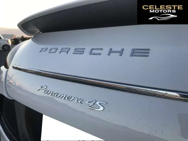 PORSCHE Panamera 2011 — photo 6 sur 8
