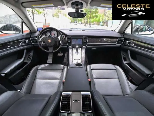 PORSCHE Panamera 2012 — photo 6 sur 8