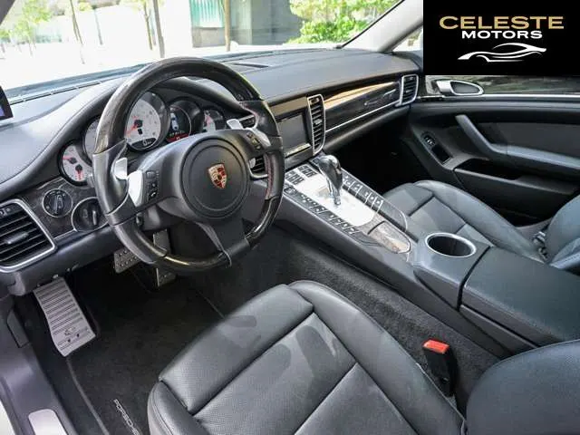 PORSCHE Panamera 2012 — photo 7 sur 8