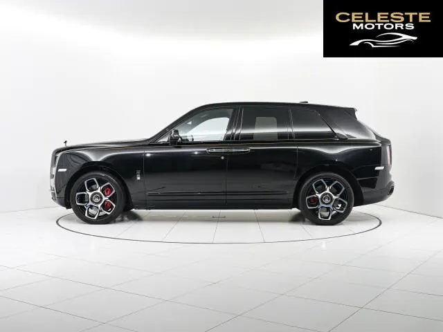 ROLLS-ROYCE Black Badge Cullinan 2020 — photo 2 sur 8