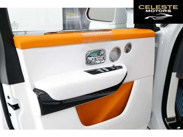 ROLLS-ROYCE Black Badge Cullinan 2025 — photo 4 sur 8